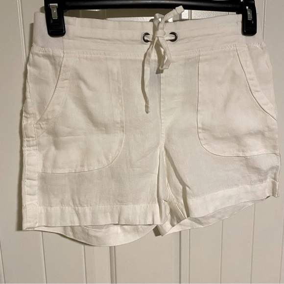 Athleta Pants - NWT 100% Linen Athleta Shorts size 4